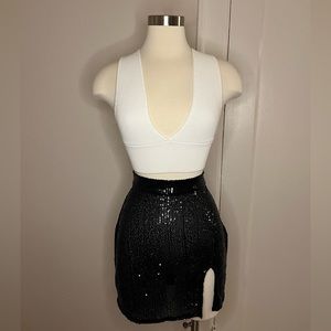 Aritzia crop top size small white